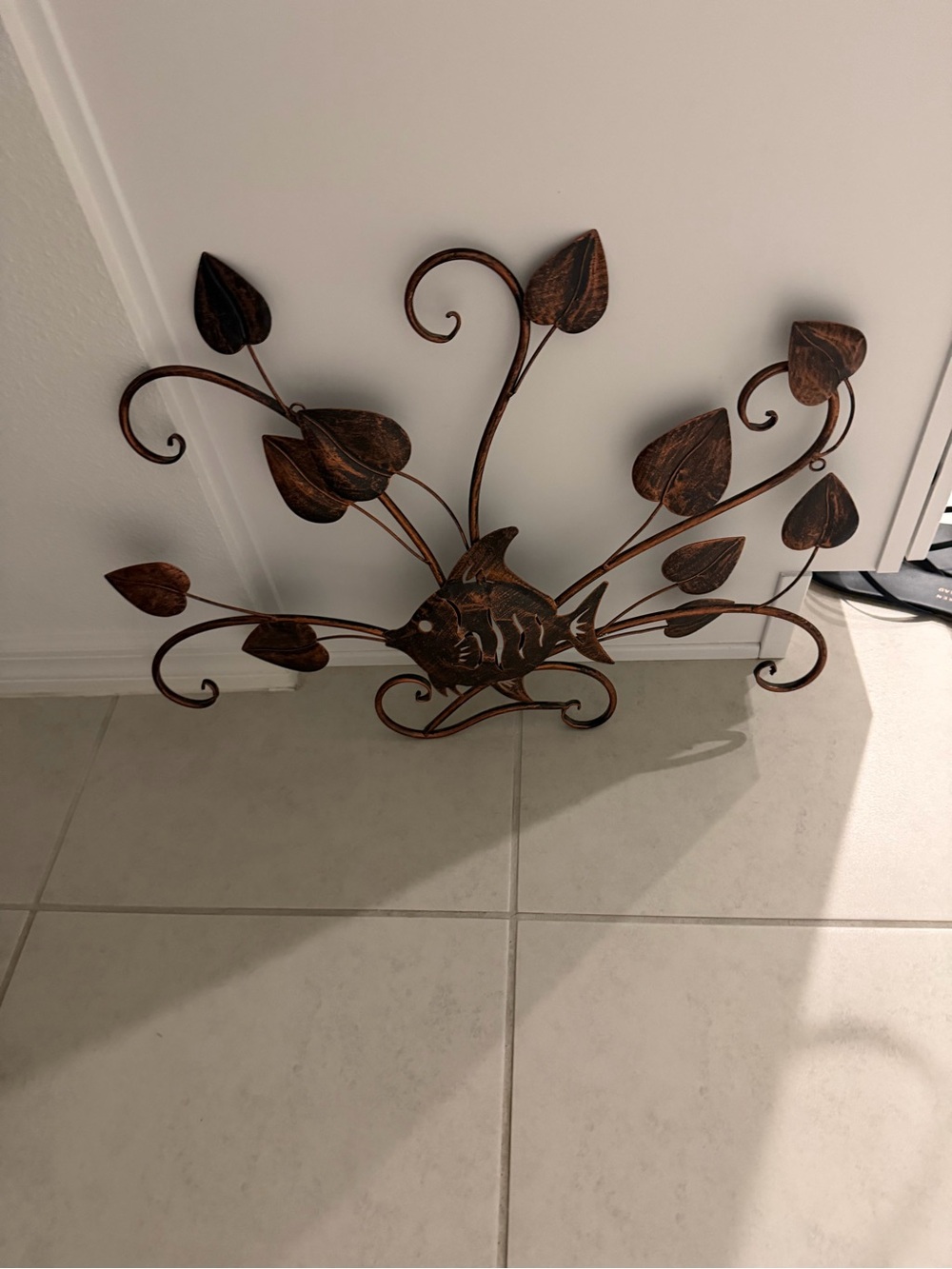 Decorative Metal Fish Wall Art in Rustic Brown - Home Wall Decor